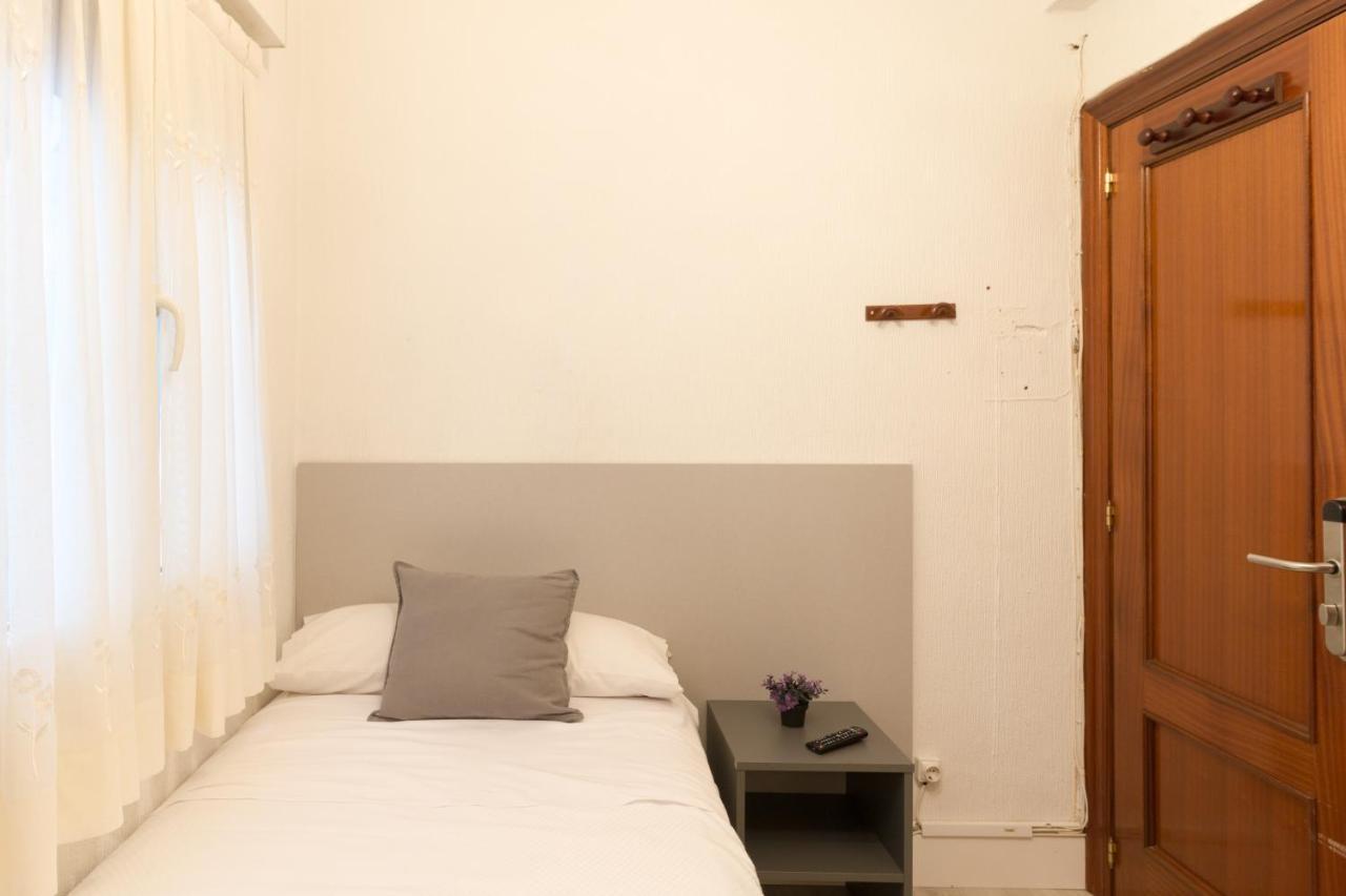 Pension Arias Bilbao Exteriér fotografie