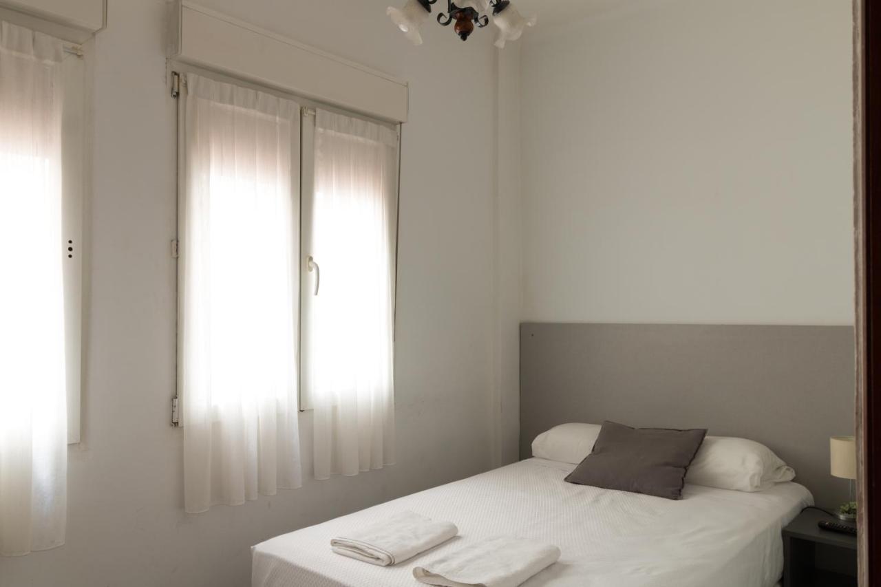 Pension Arias Bilbao Exteriér fotografie