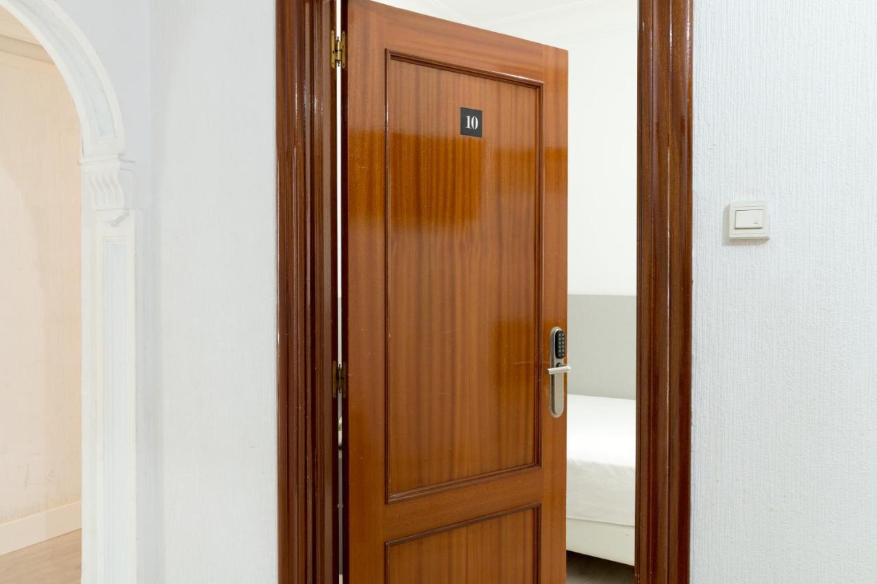 Pension Arias Bilbao Exteriér fotografie