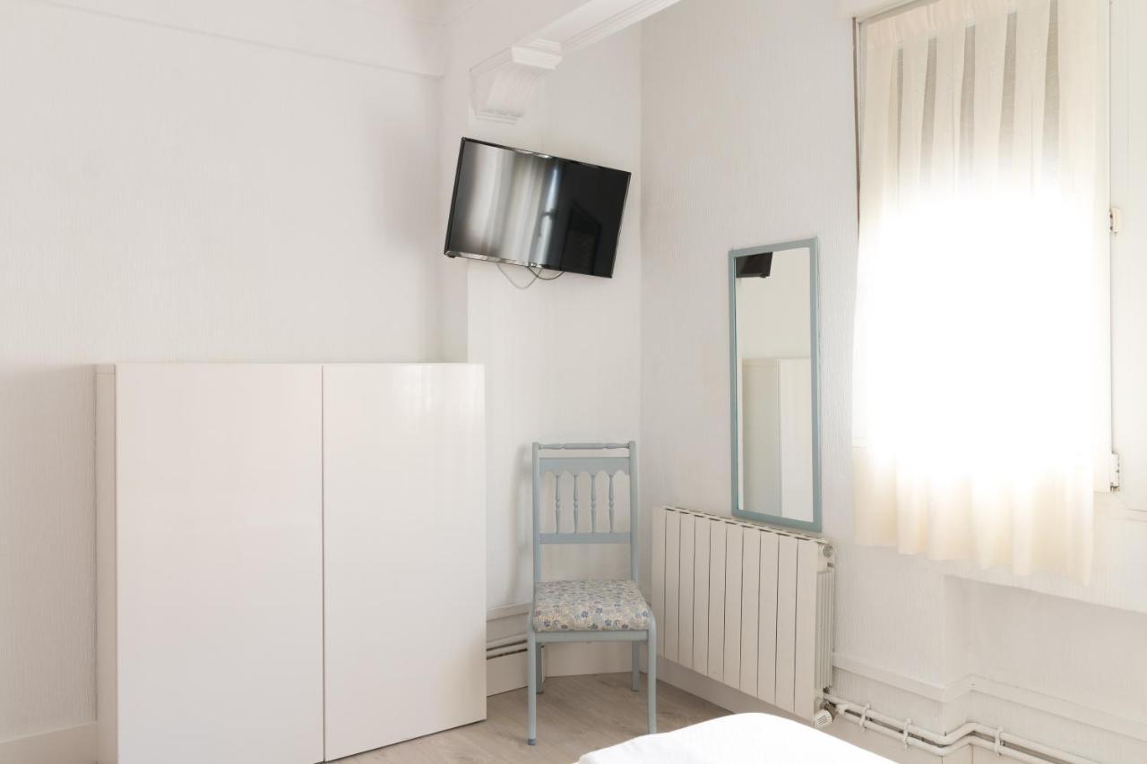 Pension Arias Bilbao Exteriér fotografie