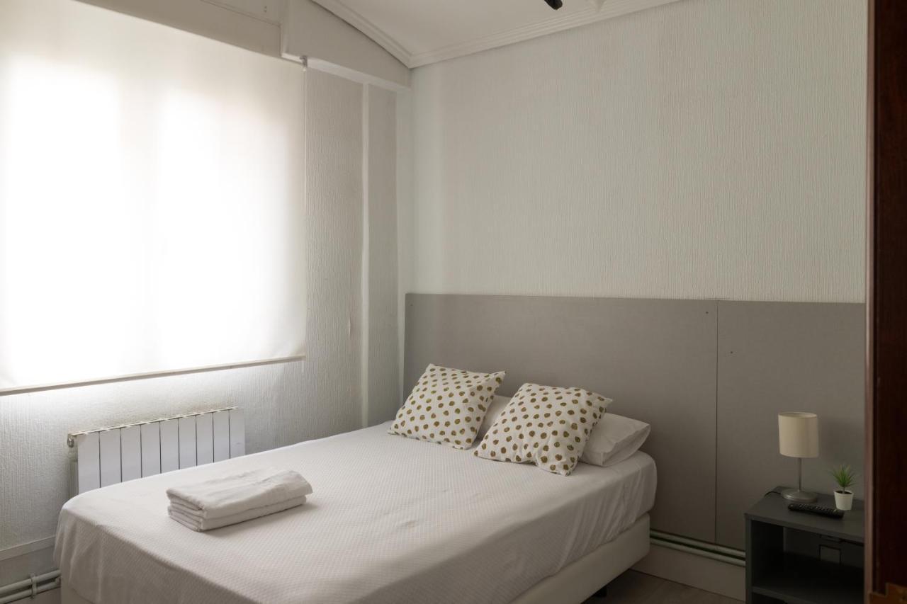 Pension Arias Bilbao Exteriér fotografie