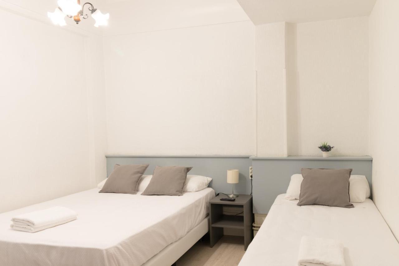 Pension Arias Bilbao Exteriér fotografie